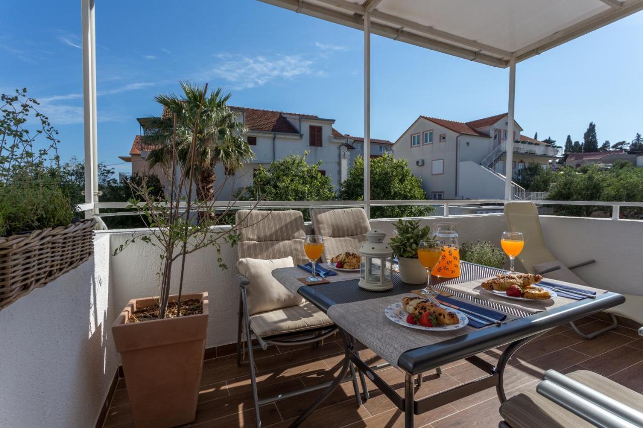 So Hvar So Good! Spacious With Terrace Apartment Hvar Town Exterior foto