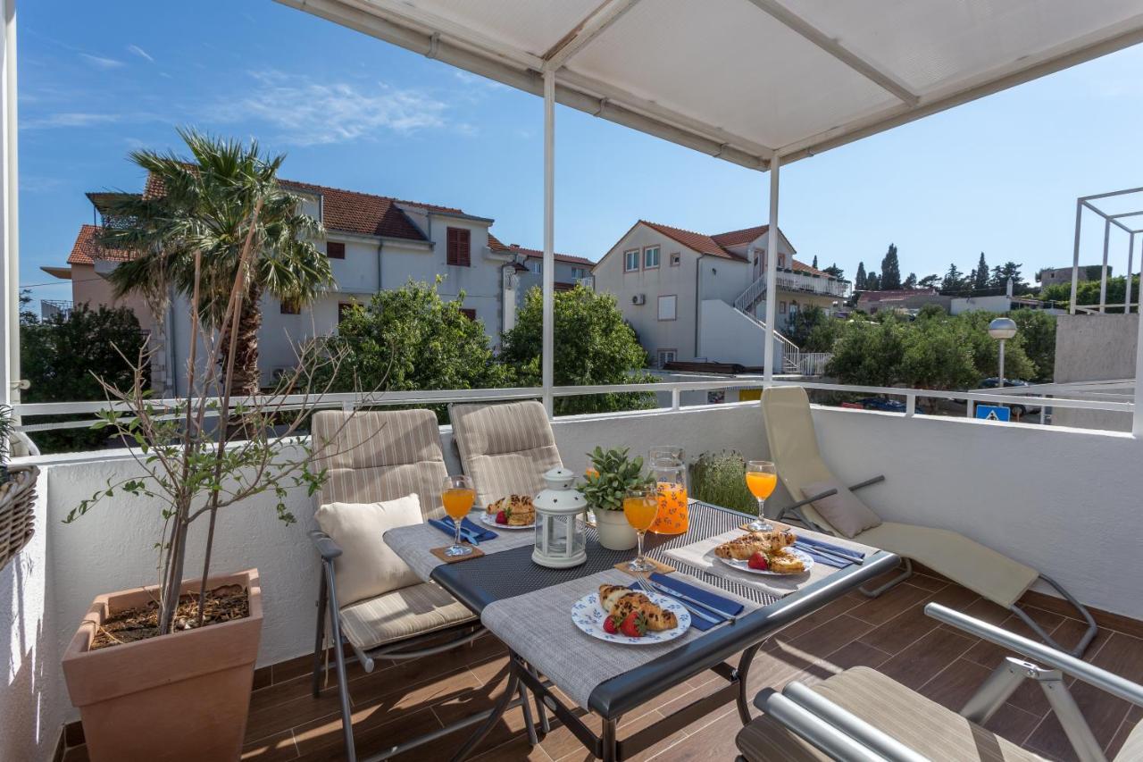 So Hvar So Good! Spacious With Terrace Apartment Hvar Town Exterior foto